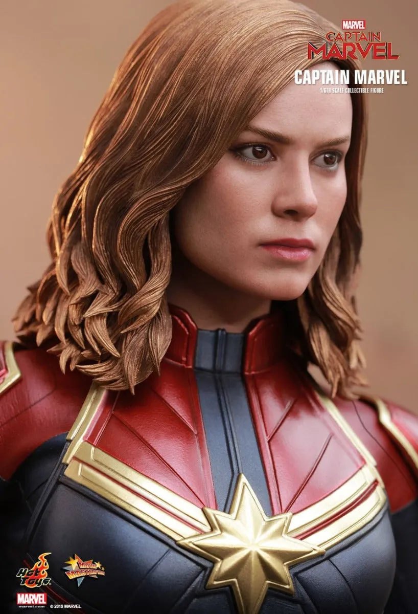 HOT TOYS CAPTAIN MARVEL COLLECTIBLE FIGURE 1/6TH SCALE - MMS521