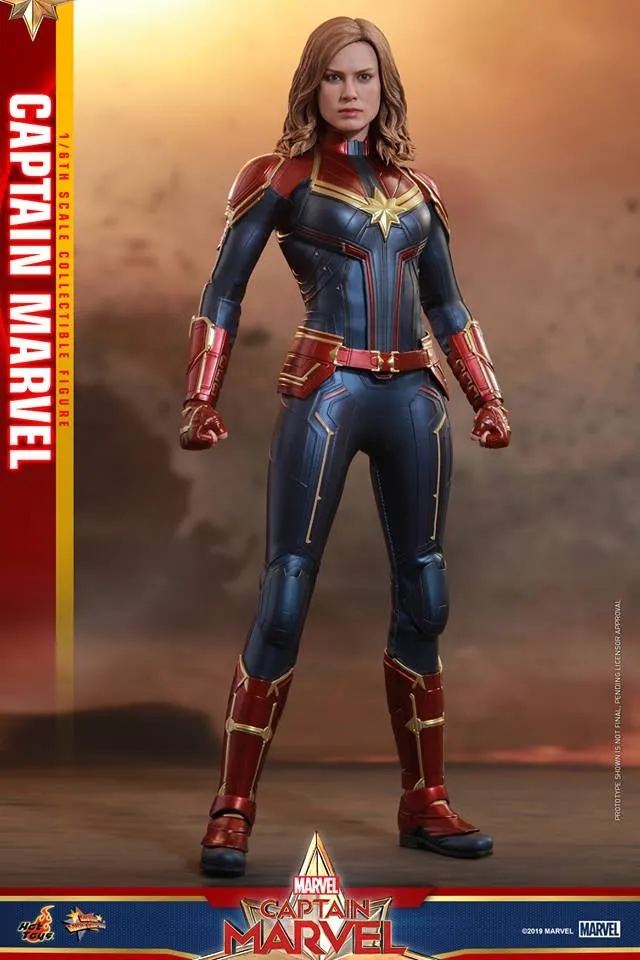 Hot Toys - MMS521 - 1/6th scale Captain Marvel Collectible Figure